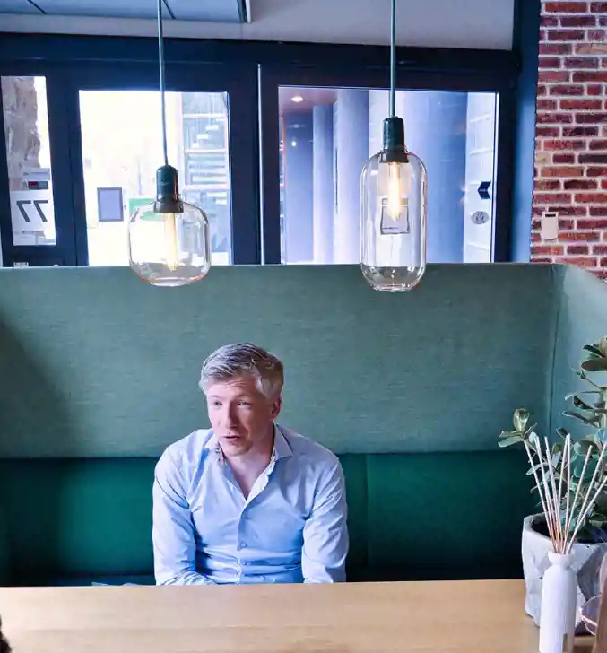 Gesprek kantoor Mount Consulting